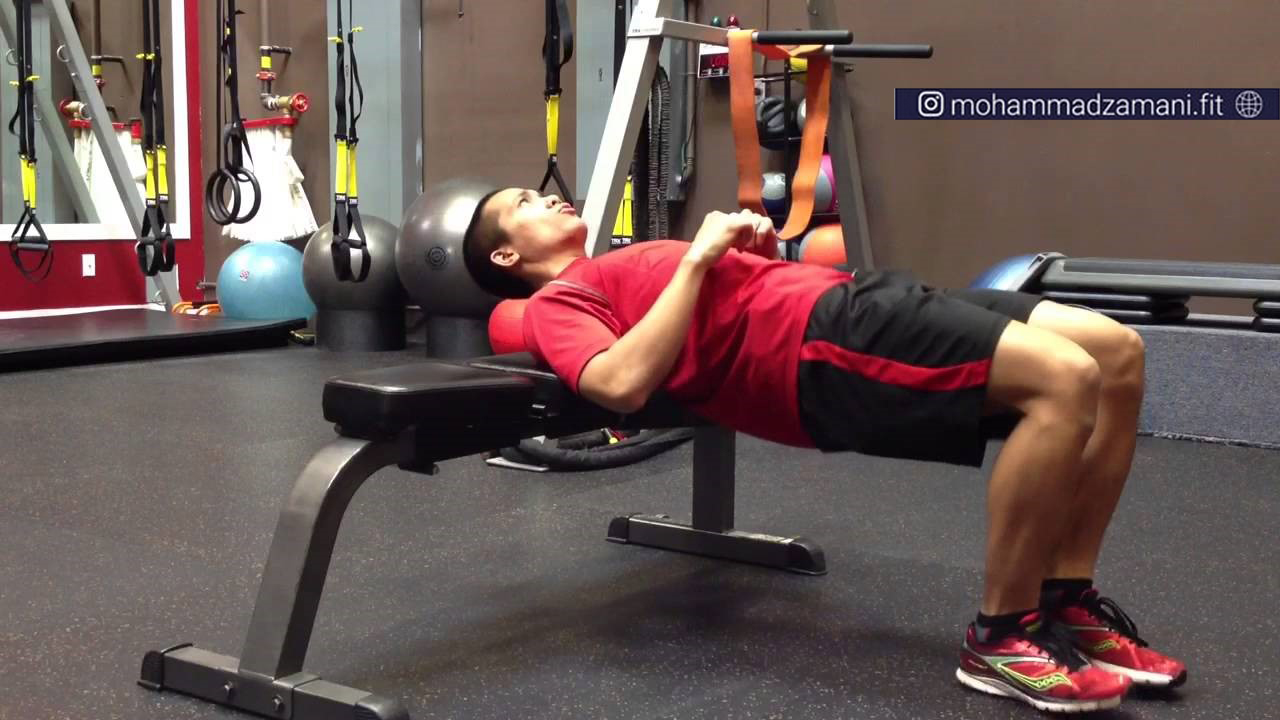 حرکت هیپ تراست یکی از موثرترین حرکات برای تقویت عضلات باسن است. 